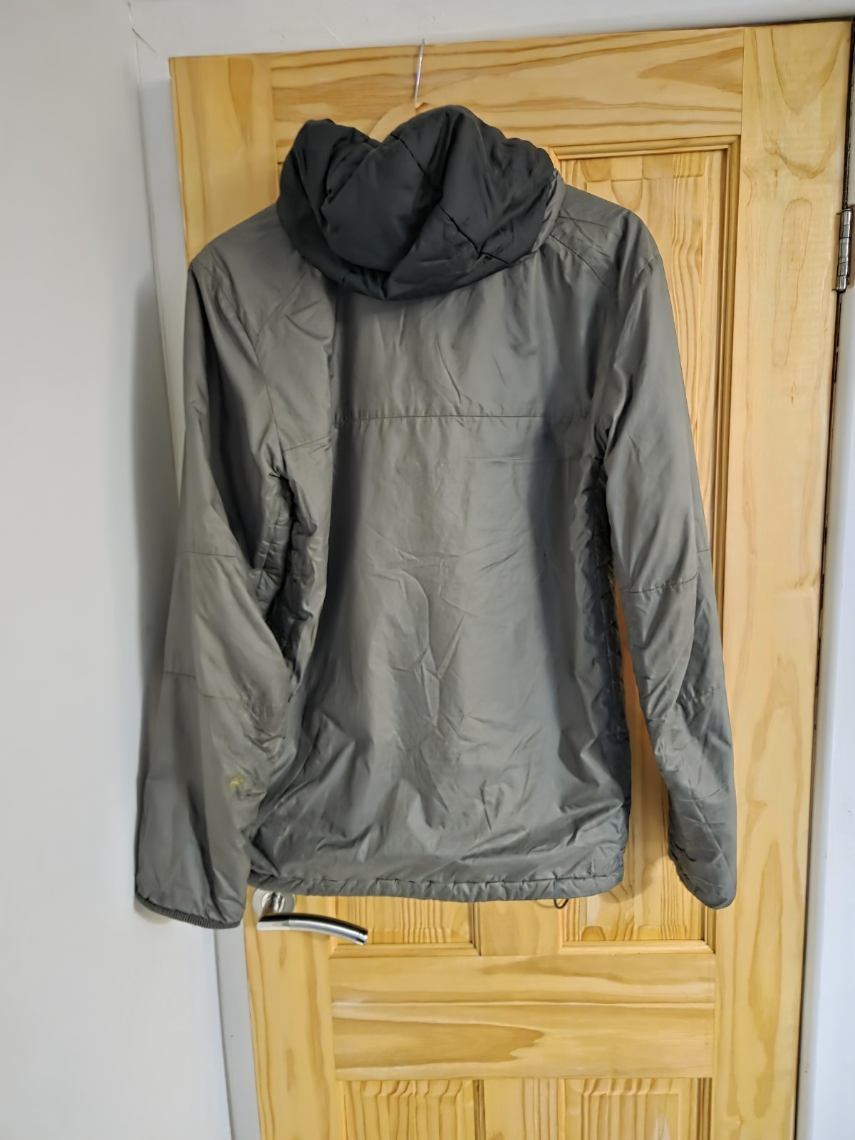 Nike Premium Essentials Windrunner Jacket Men's M… - image 5