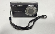 Nikon COOLPIX S550 10.0MP Compact Digital Camera