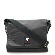 LOUIS VUITTON V Line Cross Shoulder Bag Messenger Bag Crossbody
