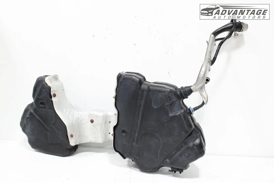 AUDI A4 QUATTRO B9 2017-2019 BOTELLA DE COMBUSTIBLE DEPÓSITO Y CUELLO DE LLENADO OEM Foto 4 de 4
