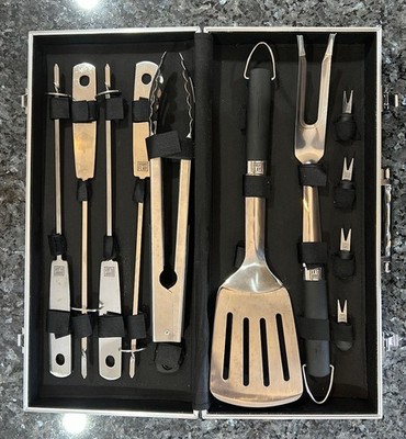 Bobby Flay 12-pc. Handy Grill Set with a Sleek Carrying Case