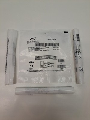 4 pcs MICRO DETECTORS, AE1-AP-1F INDUCTIVE PROXIMITY SWITCH  NEW