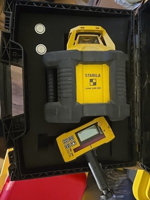 Stabila LAR 200 Self Leveling Off Road Rotary Laser Level Made in Germany Read D