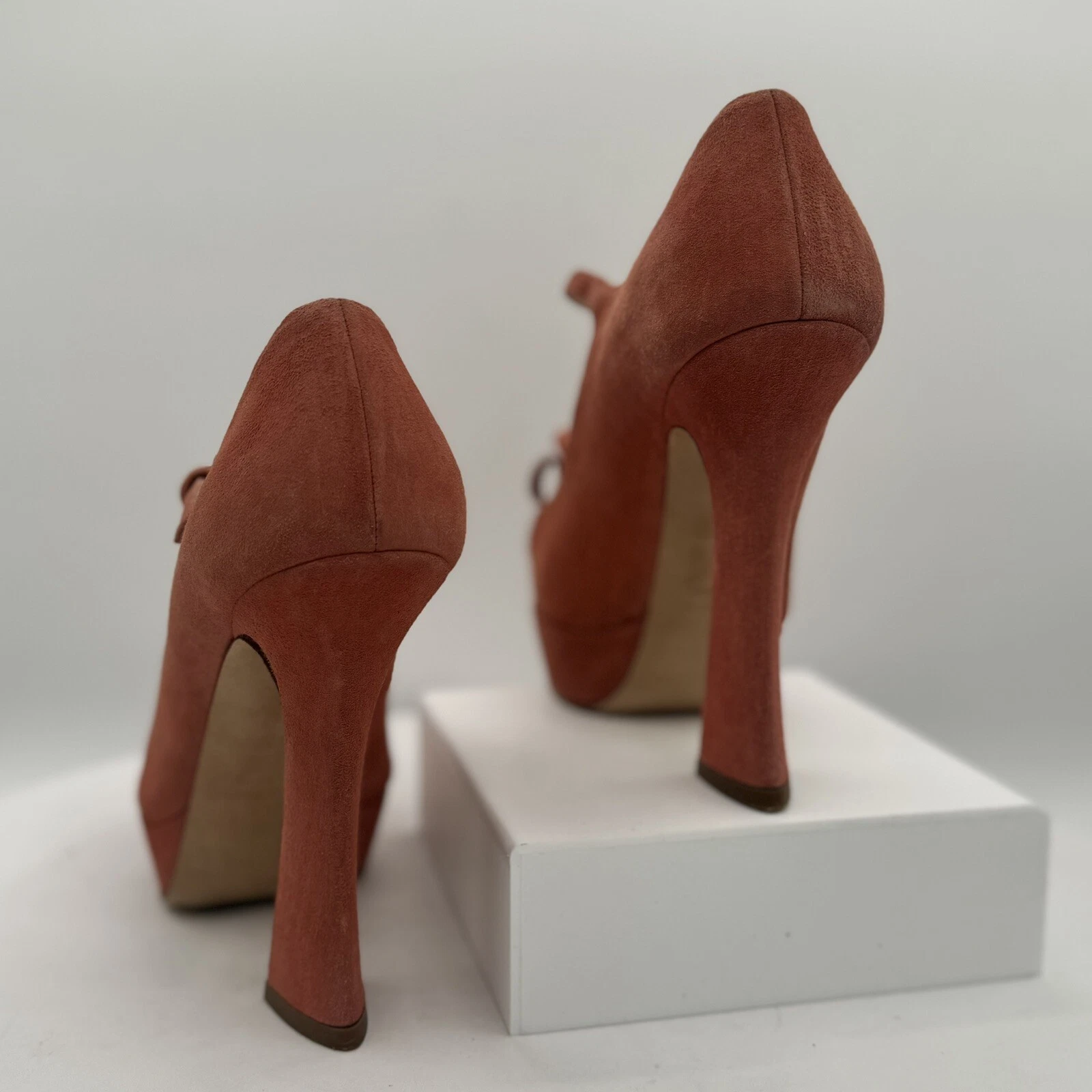 Miu Miu Calzature Donna Tacchi Taglia EU 38 Il colore è più di un corallo