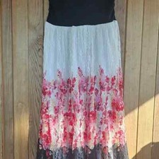 Floral Lace Skirt with Fitted Waistband