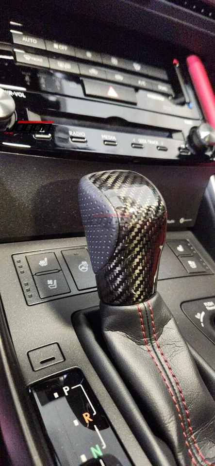 Cubierta de perilla de cambio de marchas de consola de carbono real para Lexus RC200t RC300 RC350 2014-2025 Foto 4 de 4