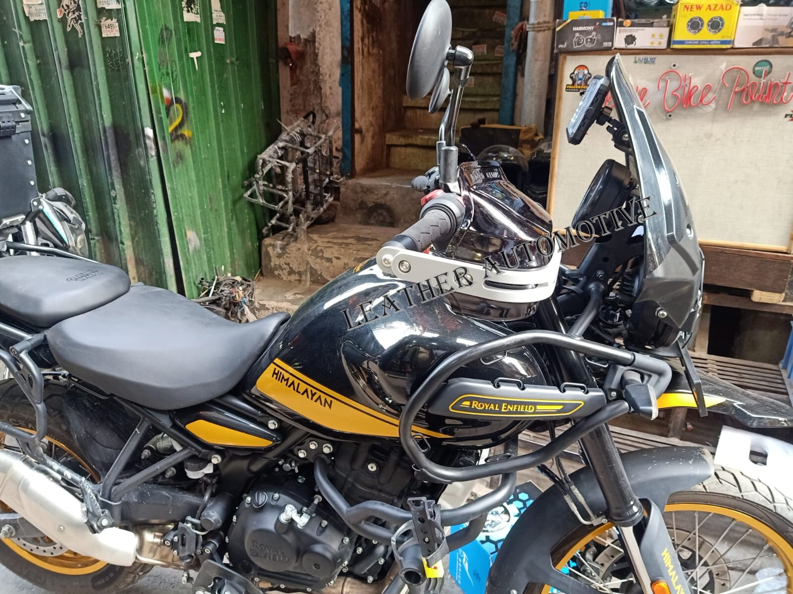 Fit For Royal Enfield New Himalayan Guerrilla 450 Tinted Black Hand Guard Kit