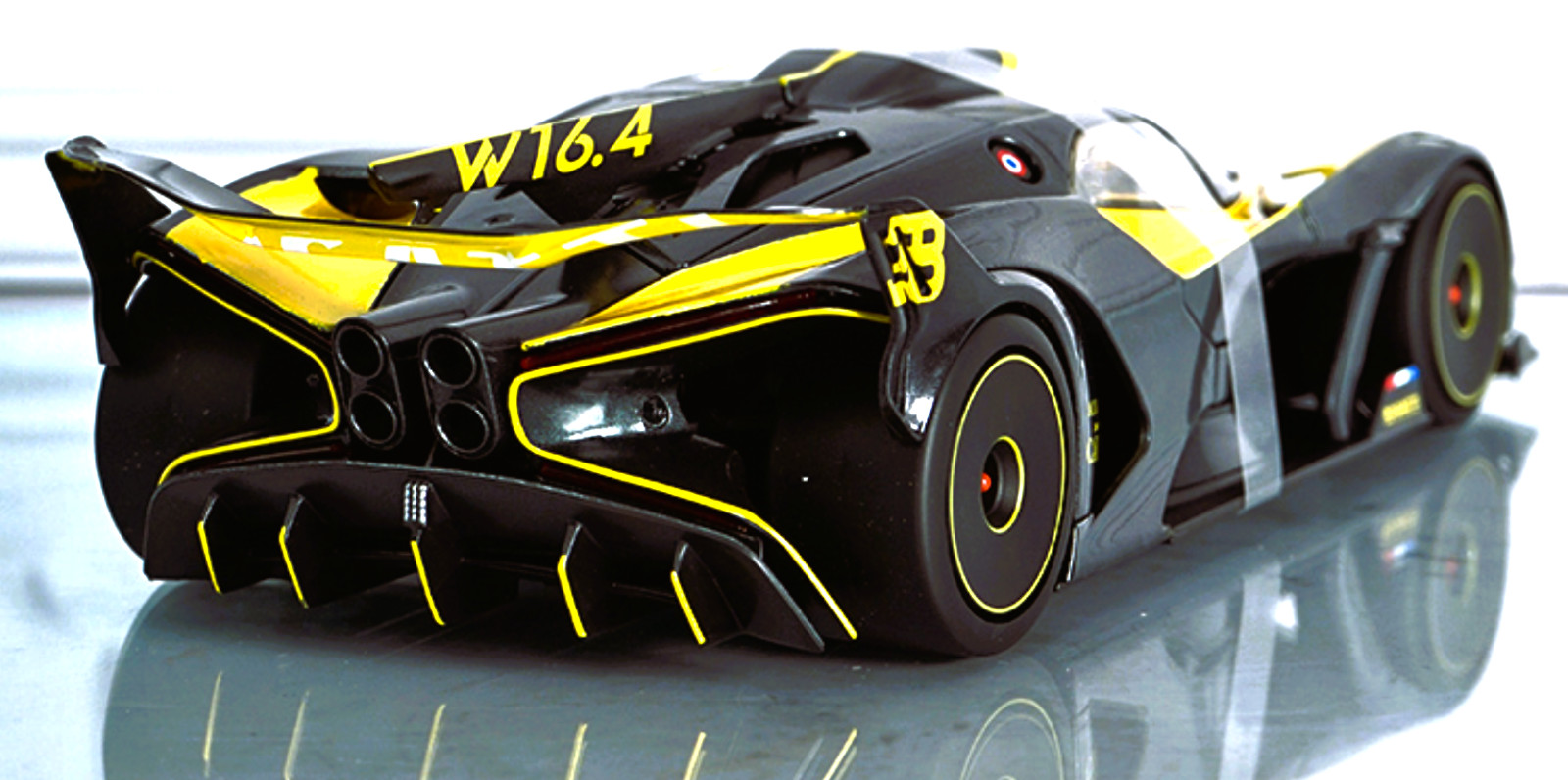 Bugatti Race Car w/Rare Racing Wheel Rims Custom Built Metal Body1:18SCALE MODEL