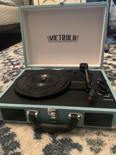 Victrola VSC-550BT-BK 3-Speed Stereo Turntable - Black