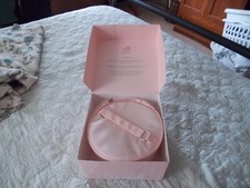 Breast form silicone prosthesis
