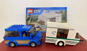 Lego 2017 ☆ City ☆ Recreation - Van & Caravan Set #60117 - Retired