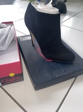 buffalo kid suede black ankle boot