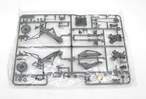 Honda NSR 250 Repsol 1/12th Scale Motorcycle Model Kit Tamiya New in Box - Picture 5 of 7