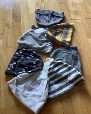 New Lot Of 7 0-6 Months Different Colors Boys Hats.