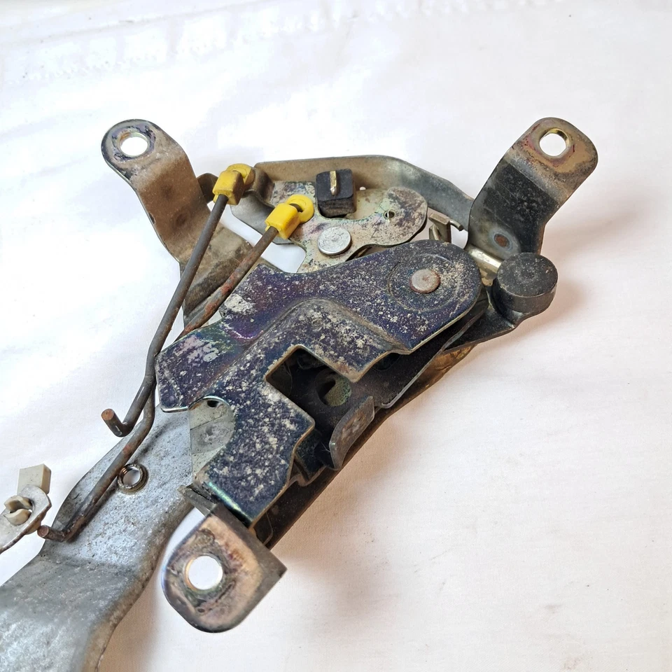 Actuador de cerradura de puerta trasera Toyota Camry WAGON 1987-1988 + conjunto de controlador OEM Foto 2 de 4