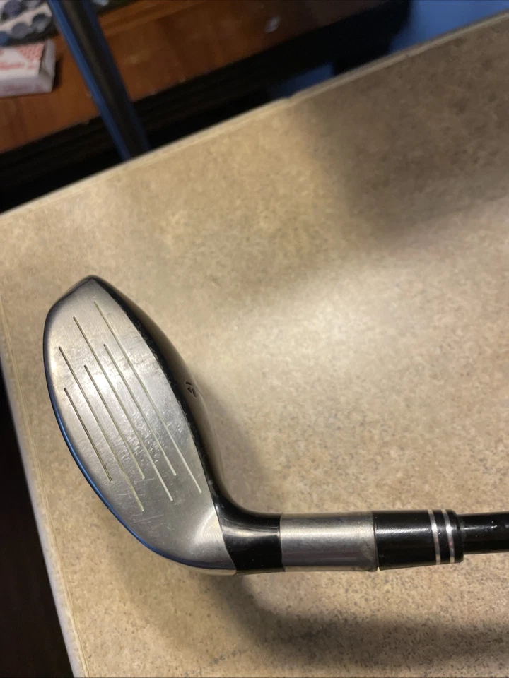 Club de golf híbrido TaylorMade Burner Rescue 22 Loft 4 varilla regular de grafito diestro Foto 2 de 4