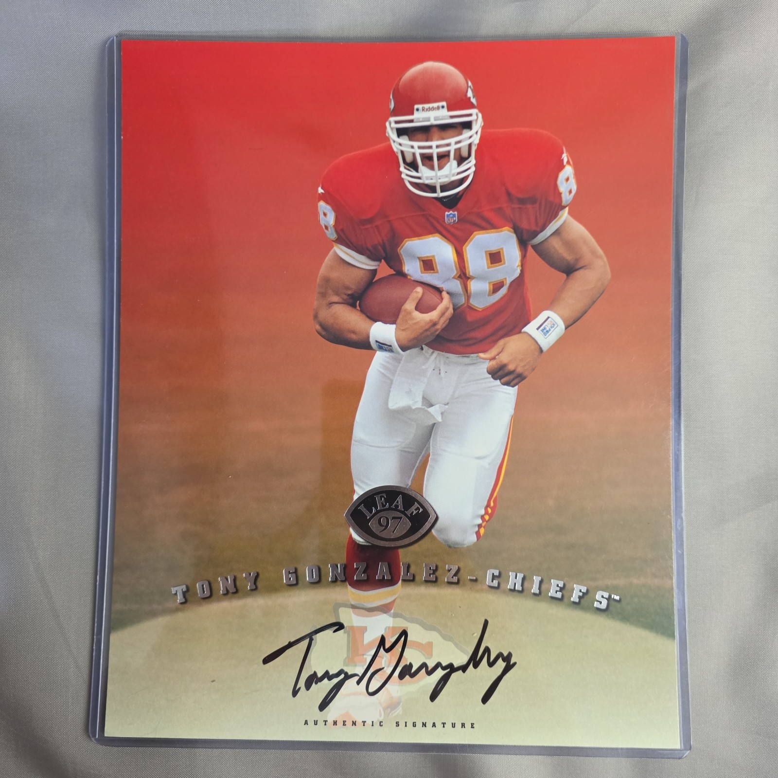 Tony Gonzalez Leaf #174 Base