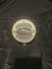 Blue Microphones Snowball Ice White USB Condenser Microphone