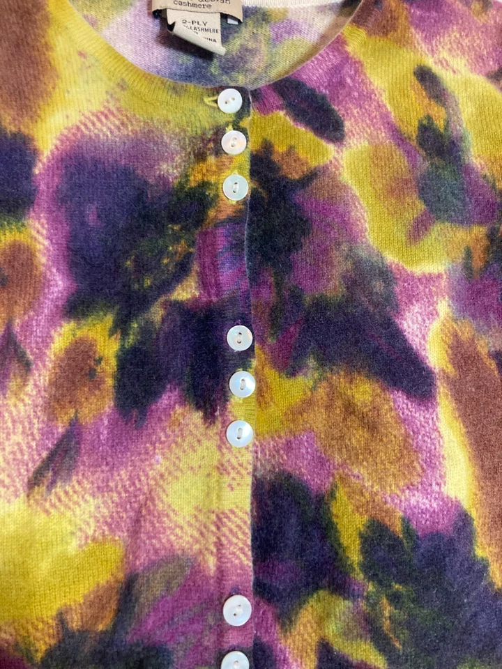 Vertical Design Cashmere Sweater Small Purple Watercolor Floral Artsy Cardigan - Image 4 of 4