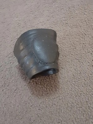 WWE Elite Matte flexible knee pad for 6'' action figures med size hurricane Black