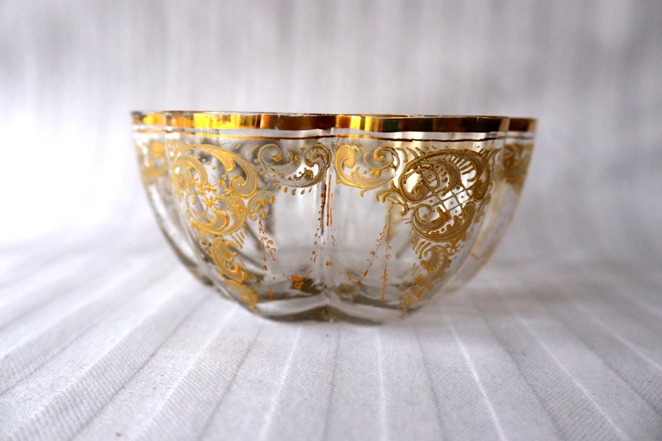 Antique Art Nouveau J. & L. Lobmeyr gilt enamel glass bowl c 1900 - Image 3 of 4