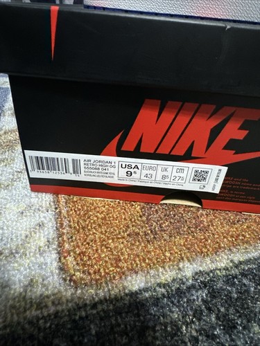Size 9.5 - Jordan 1 Retro OG High Royal Toe - Picture 7 of 7