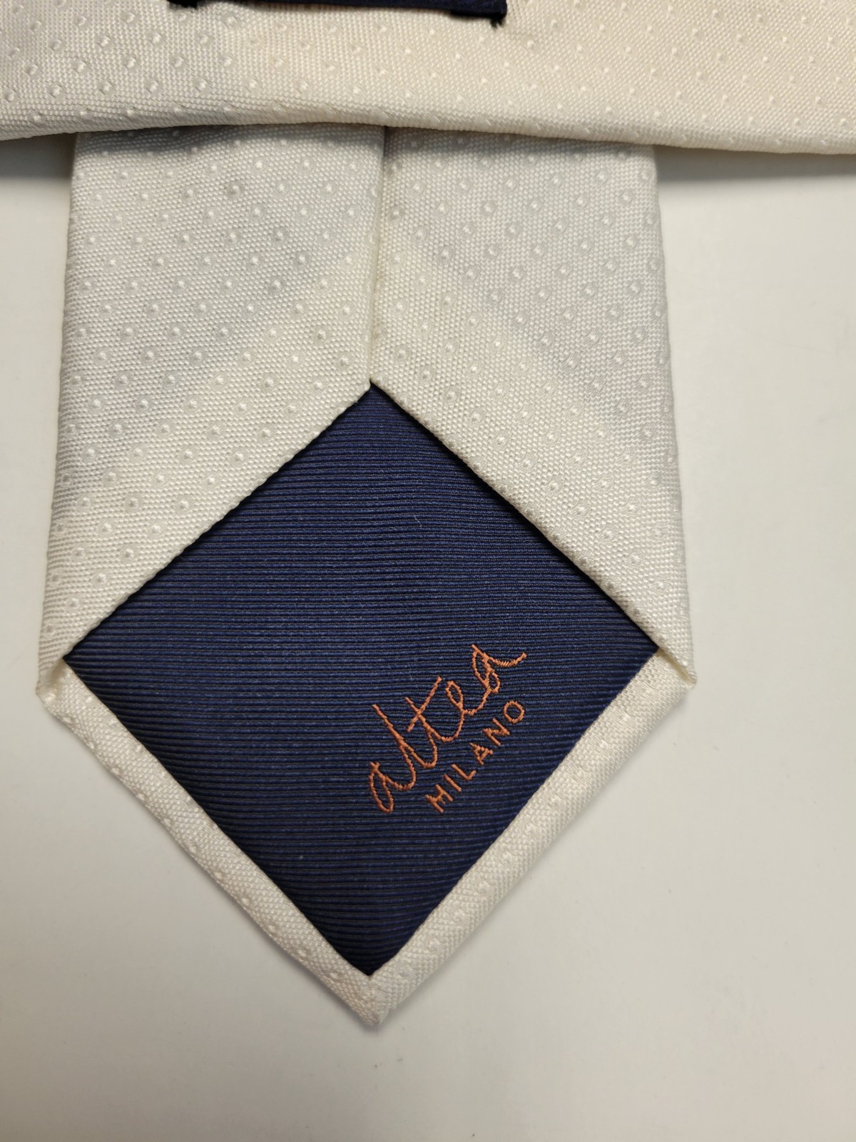 NEW $125 Altea Men's Neck Tie 100% SILK Ivory Textured Dot HAND STITCHED Italy