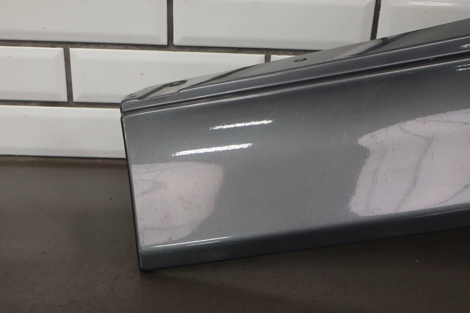 Lámpara de luz trasera para pasajero derecho Cadillac Fleetwood 1993-1996 Foto 2 de 4