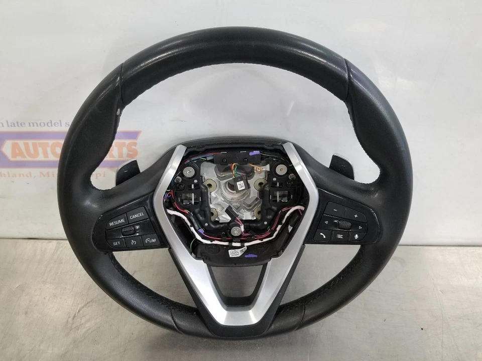 23 2023 BMW 530I STEERING WHEEL BLACK LEATHER - Image 3 of 4