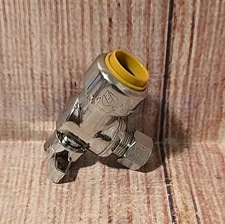 (1) 1/2" PUSH FIT X 3/8" OD SHARKBITE STYLE ANGLE STOP VALVE 1/4 TURN Lead Free