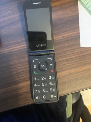 Tracfone Alcatel MyFlip A405DL Prepaid 4G WiFi + SIM card Flip Camera