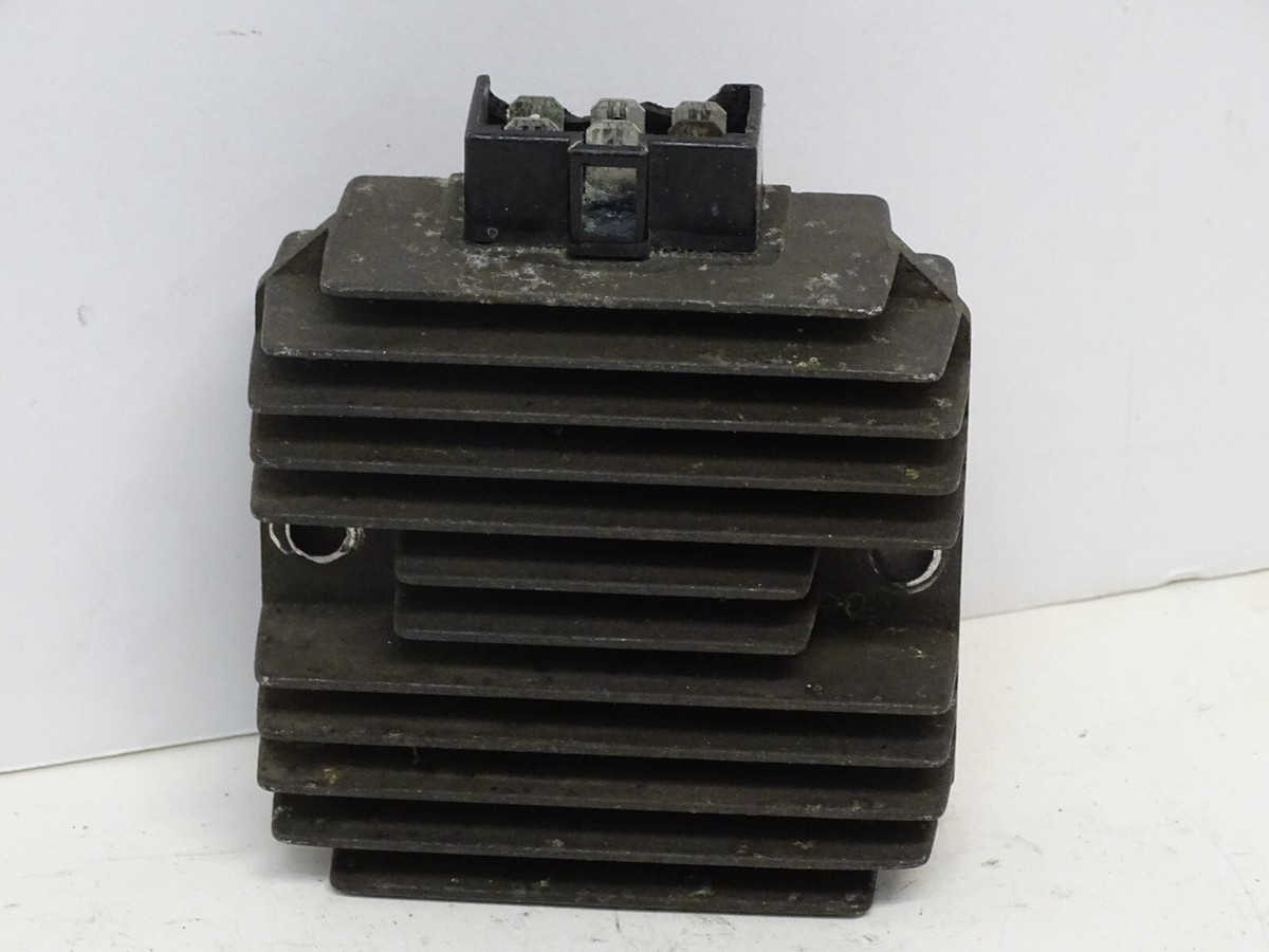 1985 Kawasaki ZX600 Voltage Regulator Rectifier OEM SH555-12 | eBay