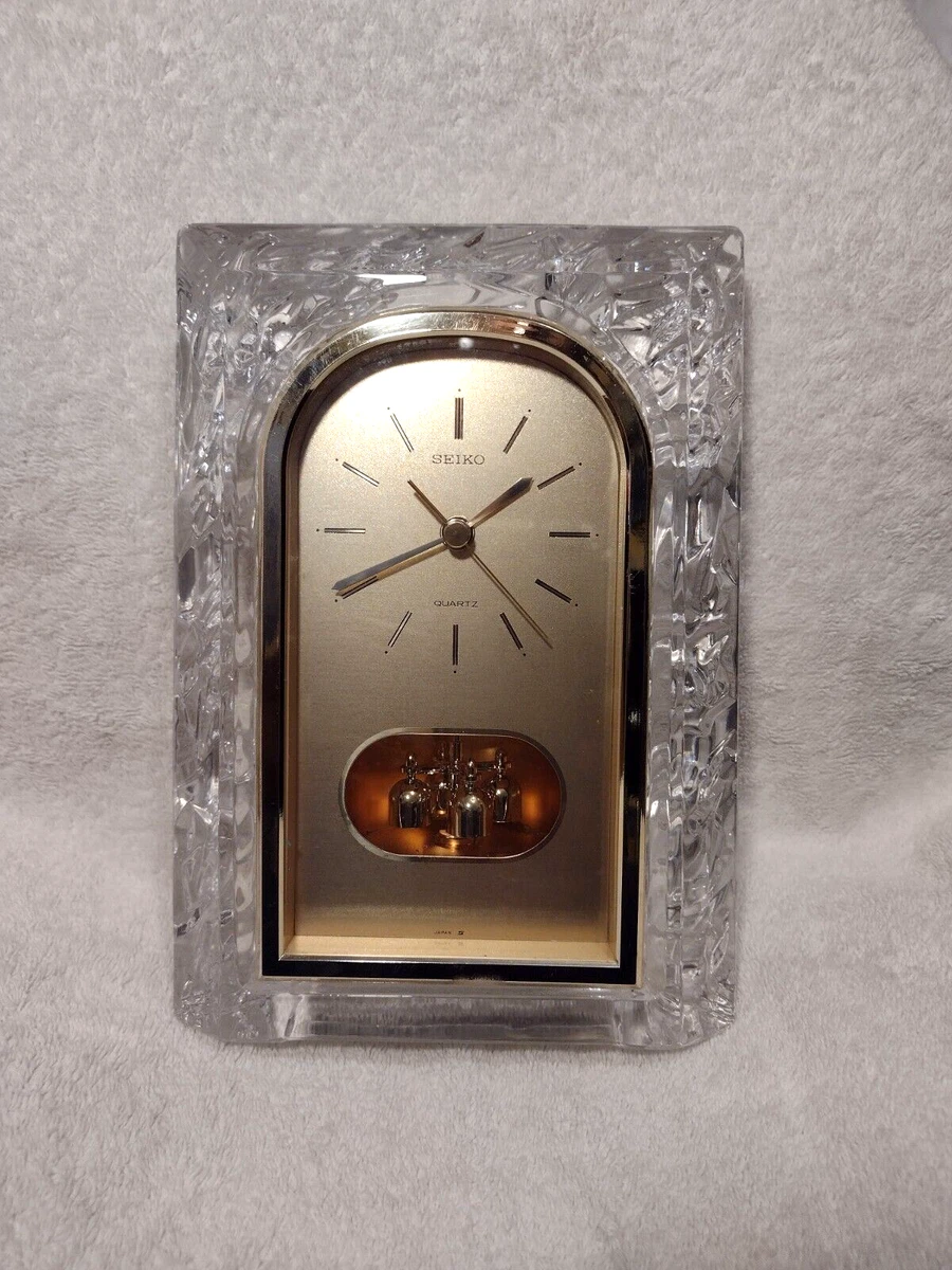 Motion online quartz clock