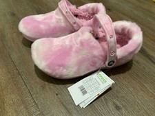 NEW Crocs CLASSIC FUR SURE Clog Fuzz lined Inside  Out Women Sz 8 /Men's Sz 6