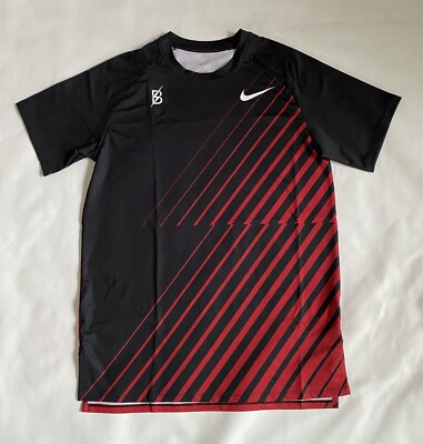 Nike Bowerman Track Club Tshirt S size