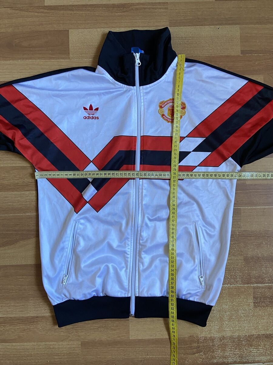 MANCHESTER UNITED RETRO FOOTBALL SOCCER TRACK TOP JACKET MANCHESTER UNITED RETRO FOOTBALL SOCCER TRACK TOP JACKET