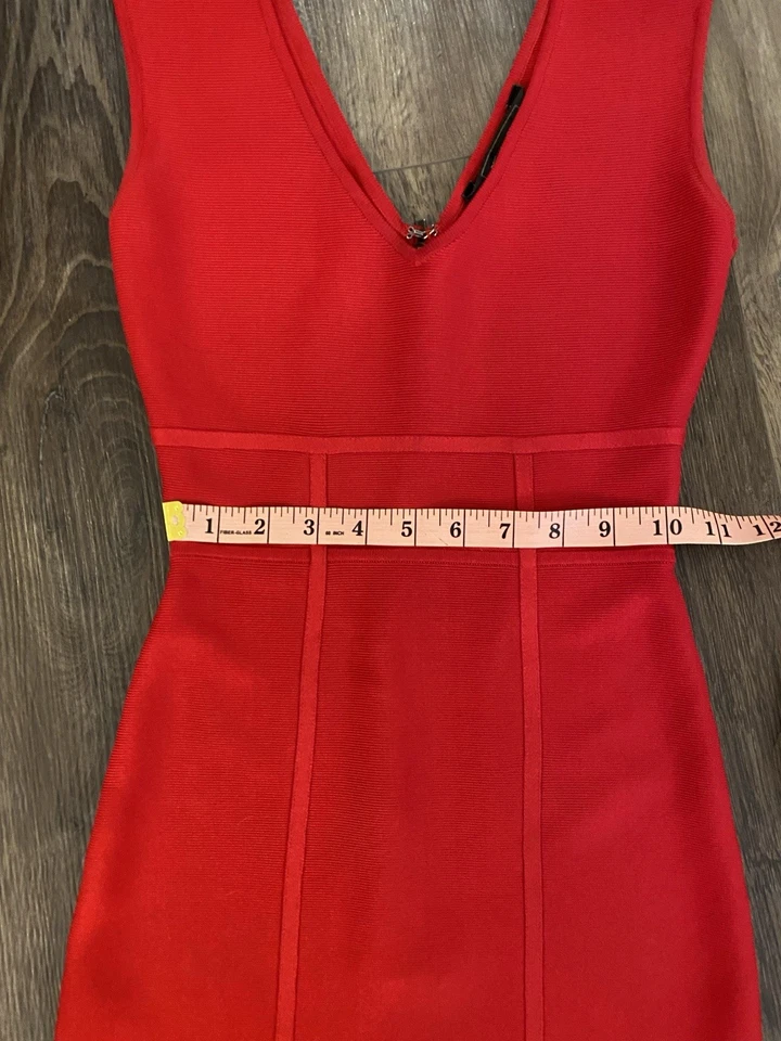 Vestido BCBGMAXARIA Litte Rojo BodyCon Elástico Con Escote Profundo Talla XS Foto 4 de 4
