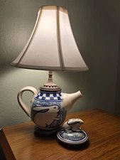 DEBBIE DEAN STUDIO /  POTTERY TABLE LAMP WITH RABBITS TEAPOT BUNNY  STONEWARE