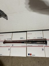 Used Easton Maple 271 32" Wooden Bat Good Condition