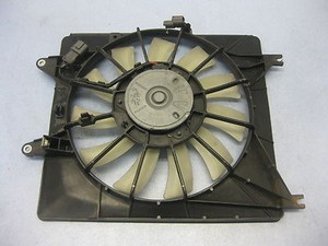 HONDA ACCORD VIII Tourer CN2 2.2 i-CTD Ventilator Kühlerlüfter (68)