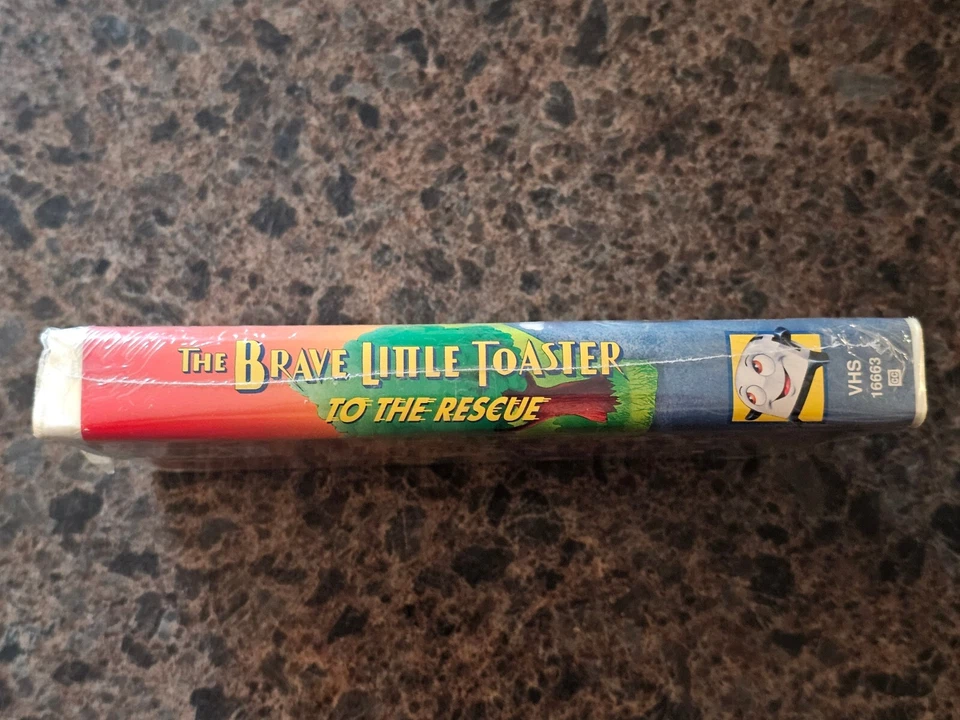 BRAND NEW Brave Little Toaster To The Rescue (VHS; 1999) Sealed OOP *SEE NOTE* Foto 2 de 3