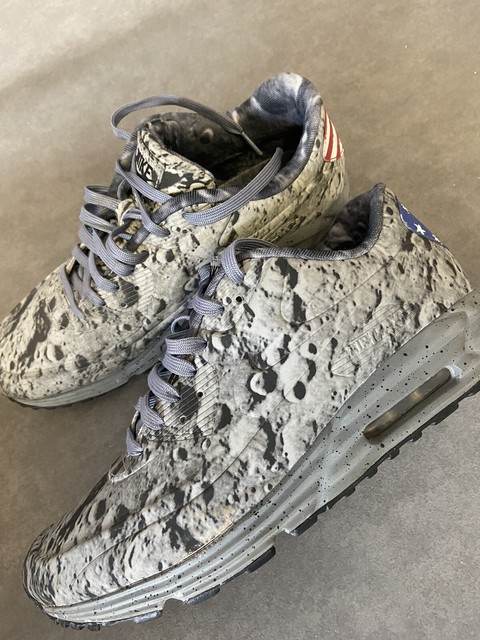air max lunar landing
