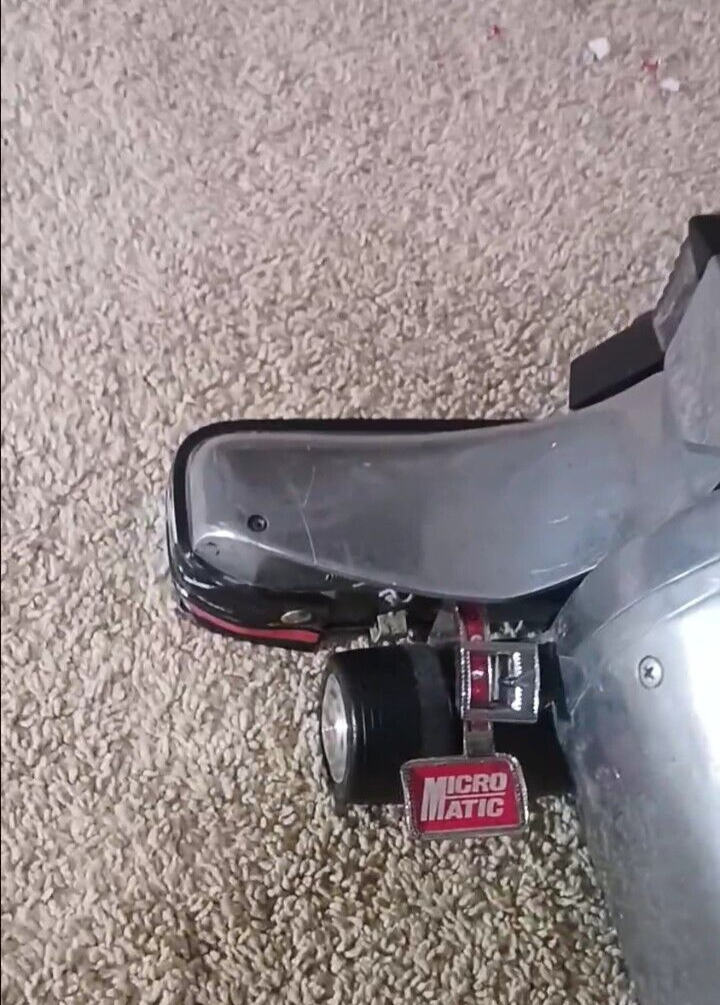 Vintage Kirby Vacuum Cleaner Heritage II Legend Upright Model 2HD