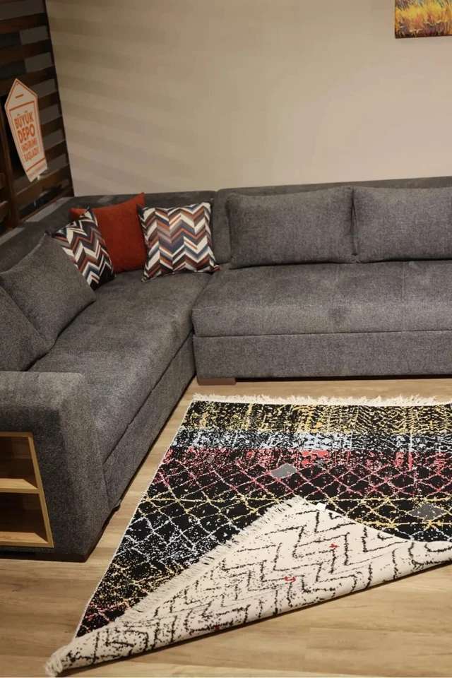 Decorative Double-Sided Model and Color Options Famous Ushak Kilim Carpet - Image 2 of 4