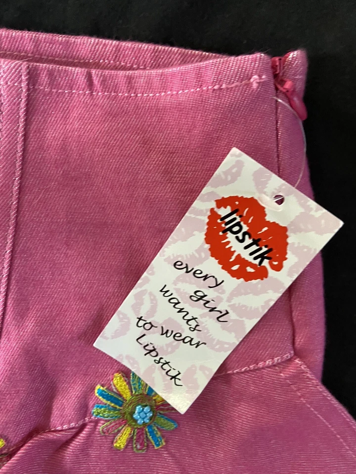 NUEVO CON ETIQUETAS LIPSTIK Niñas 12 Rosa Volantes Falda Boutique y Negro Bordado Top Paquete Foto 3 de 4