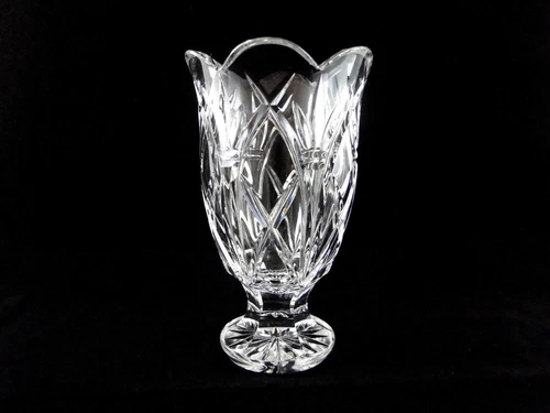 Vintage Waterford Crystal 7" Scalloped Footed Vase Signed Seahorse Mark