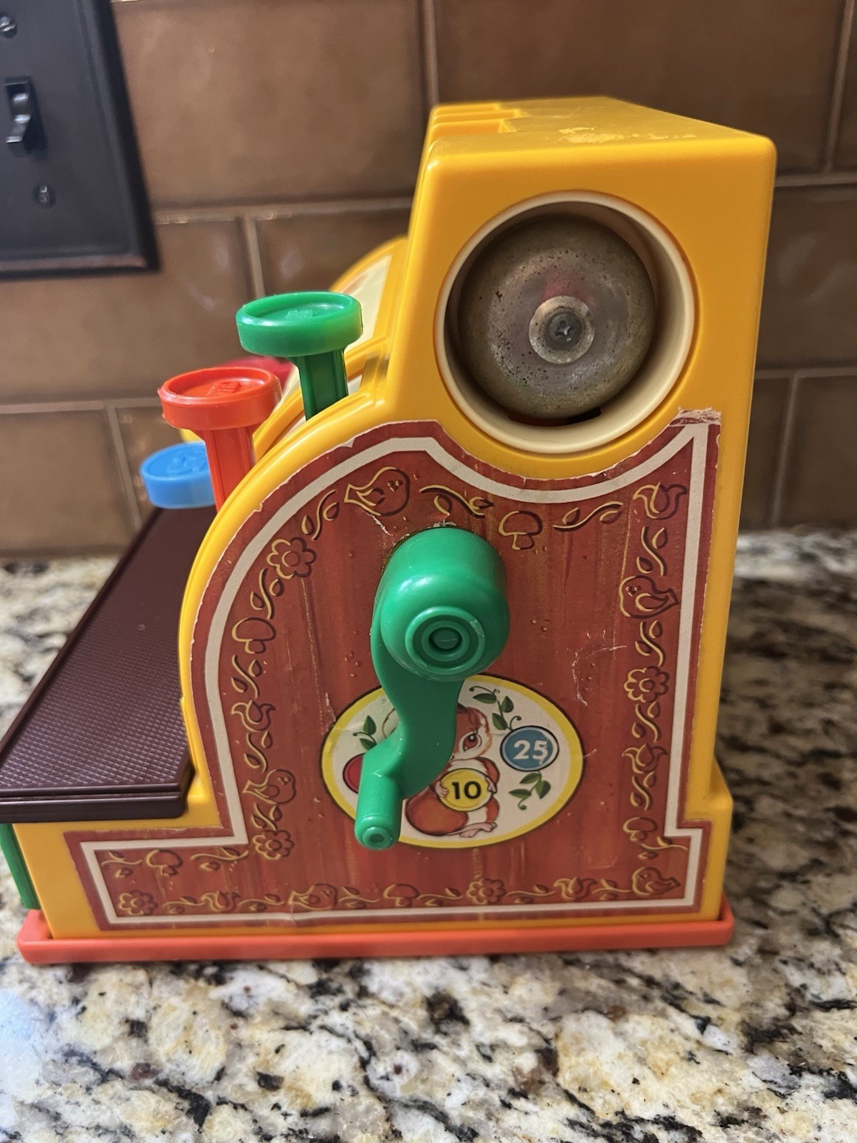 как выглядит Vintage Fisher Price Cash Register 926 Works Tested No Coins Included фото