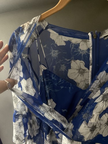 Vestido de seda estampado floral azul y blanco Elie Tahari talla 10 nuevo con etiquetas - Imagen 8 de 10