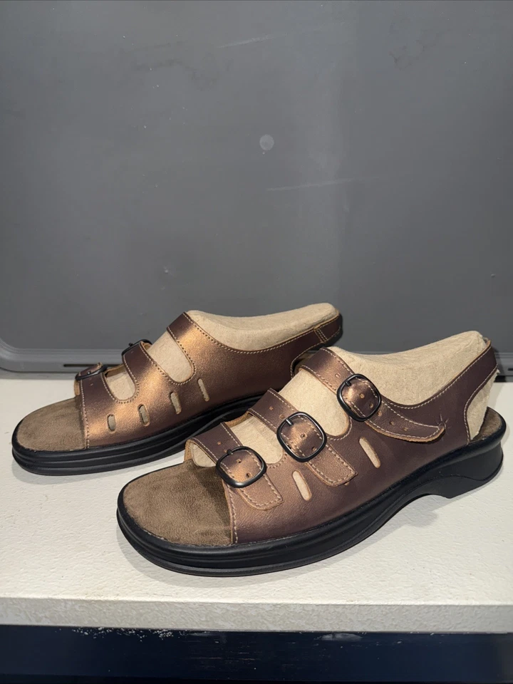 Sandalias Clarks Springers 8,5 m con tira trasera marrón bronce cuero punta abierta cómodas Foto 3 de 4