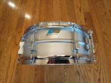 Vintage Ludwig Acrolite Snare Drum, Pointed B/O Badge, 1972 - Excellent 